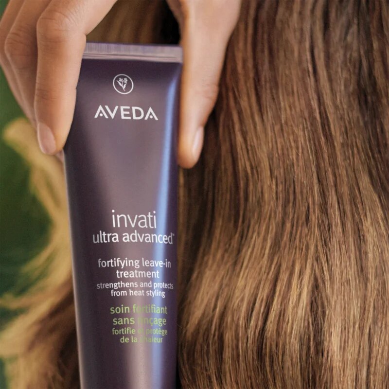 Aveda Invati Ultra Advanced™ Fortifying Leave-In Treatment obnovující péče pro jemné nebo řídnoucí vlasy 100 ml