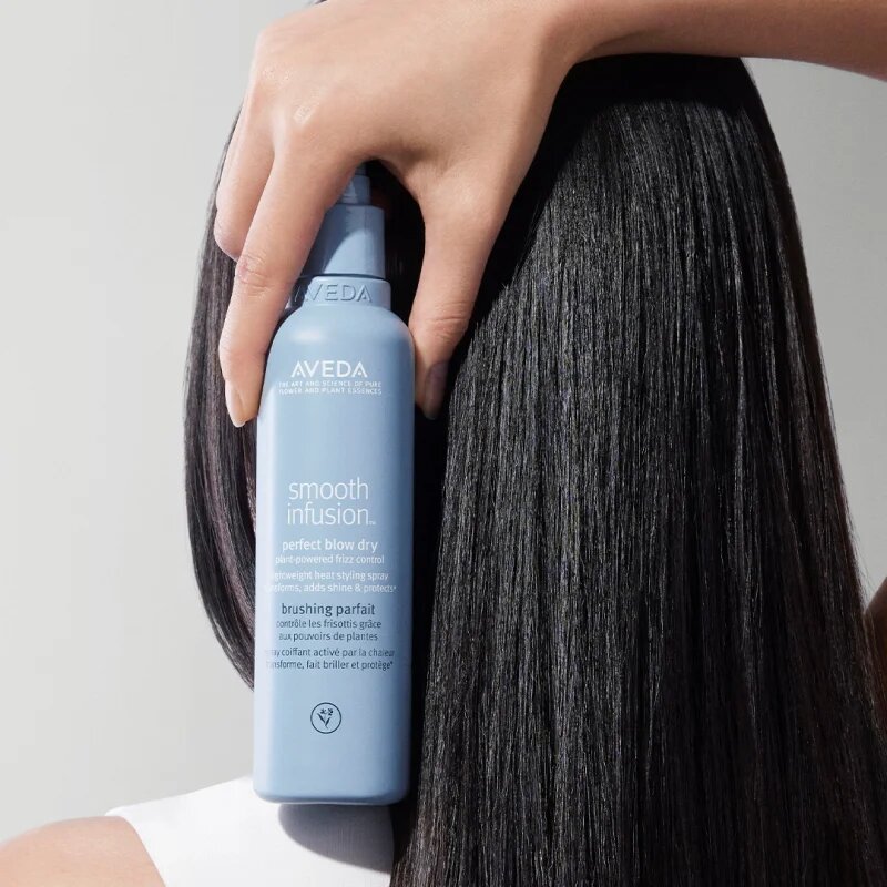 Aveda Smooth Infusion™ Perfect Blow Dry uhlazující sprej na fénování proti krepatění 200 ml