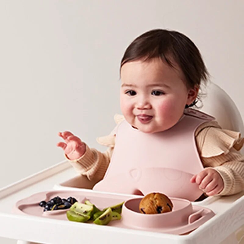B.Box Silicone Bib bryndák Blush 4m+ 1 ks