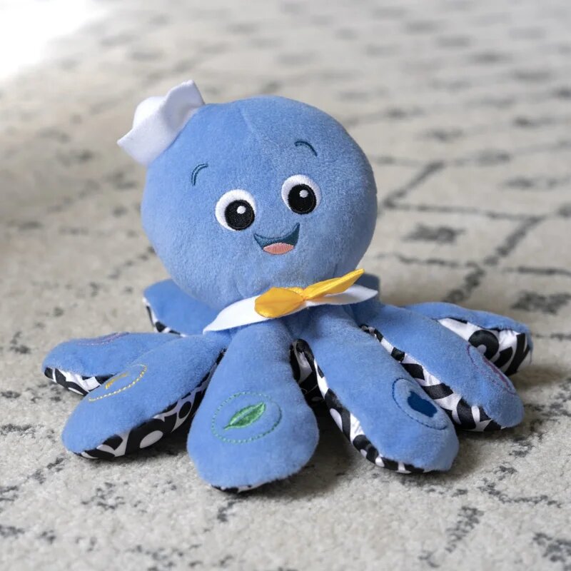 Baby Einstein Octoplush™ hudební hračka 3m+ 1 ks