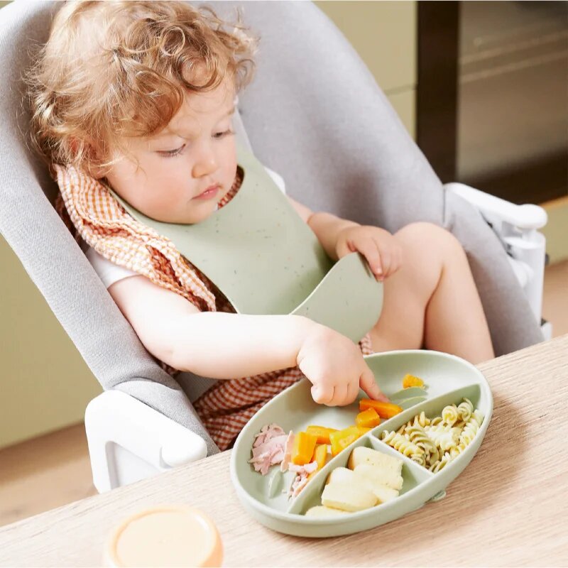 Babymoov Silicone Plate Green dělený talíř 1 ks
