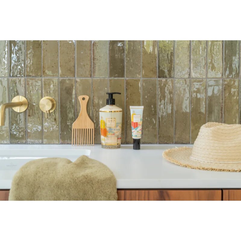 Baobab Collection Body Wellness À Saint-Tropez mléko na ruce a tělo 350 ml