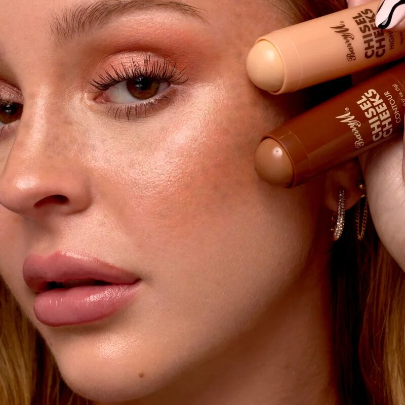 Barry M Chisel Cheeks krémový bronzer a rozjasňovač v tyčince duo balení 2x5 g
