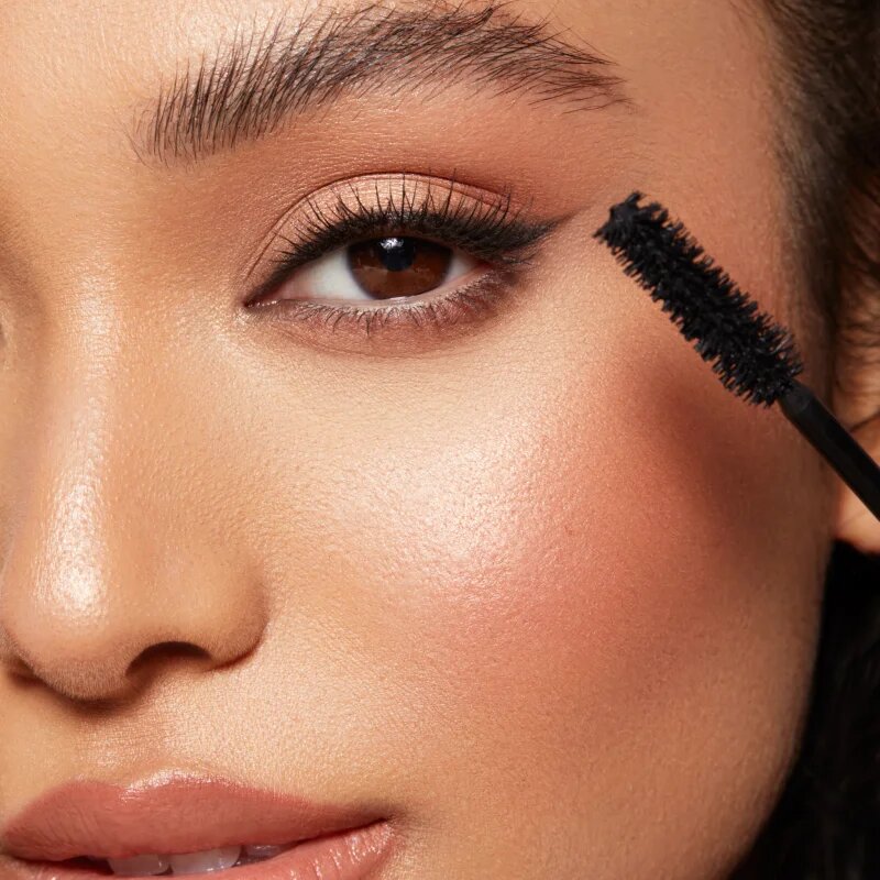 Barry M Insta Lash řasenka pro efekt umělých řas odstín Black 10 ml