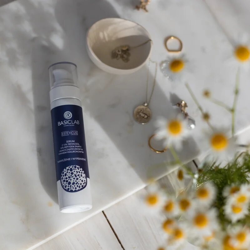 BasicLab Cosmetology Esteticus vyplňující sérum s hydratačním účinkem 50 ml