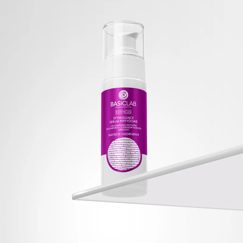 BasicLab Dermocosmetics Esteticus stimulující sérum s peptidy 30 ml