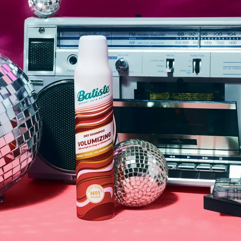 Batiste Volume suchý šampon pro zvětšení objemu vlasů 200 ml