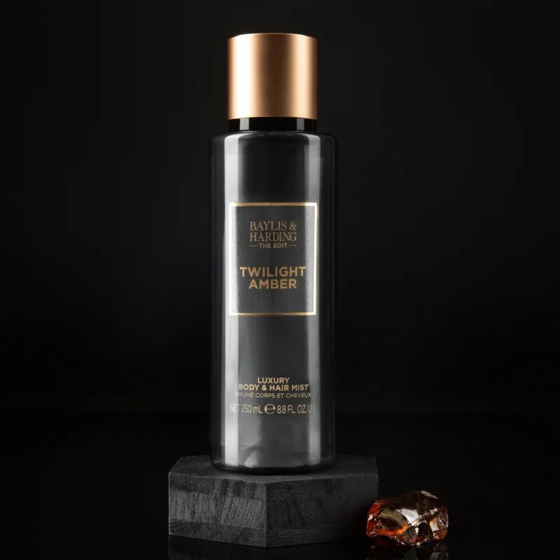 Baylis & Harding The Edit Twilight Amber parfémovaný tělový sprej pro ženy Amber Vertiver & Vanilla 250 ml