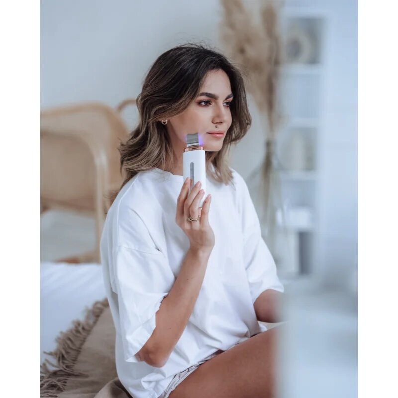 Beautifly B-Scrub Pro multifunkční ultrazvuková špachtle s bezdrátovým nabíjením 1 ks