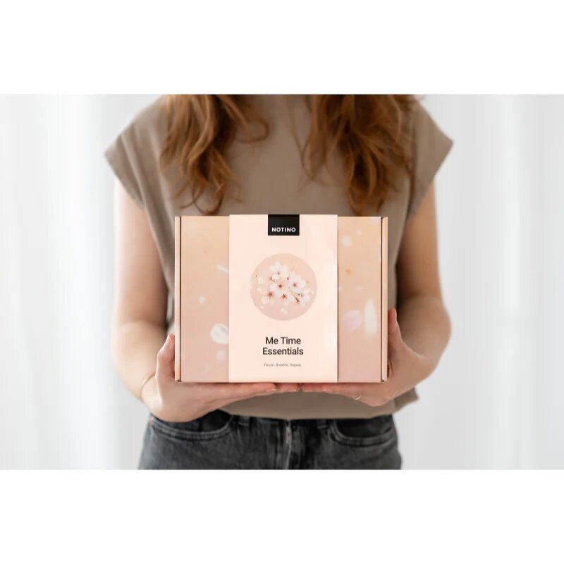 Beauty Box Notino –⁠⁠⁠⁠⁠⁠ Me Time Essentials × Loono (Charity Edition) dárková sada pro ženy