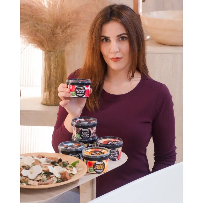 Beauty Jar Yummy Choco La'vida tělový peeling 360 g