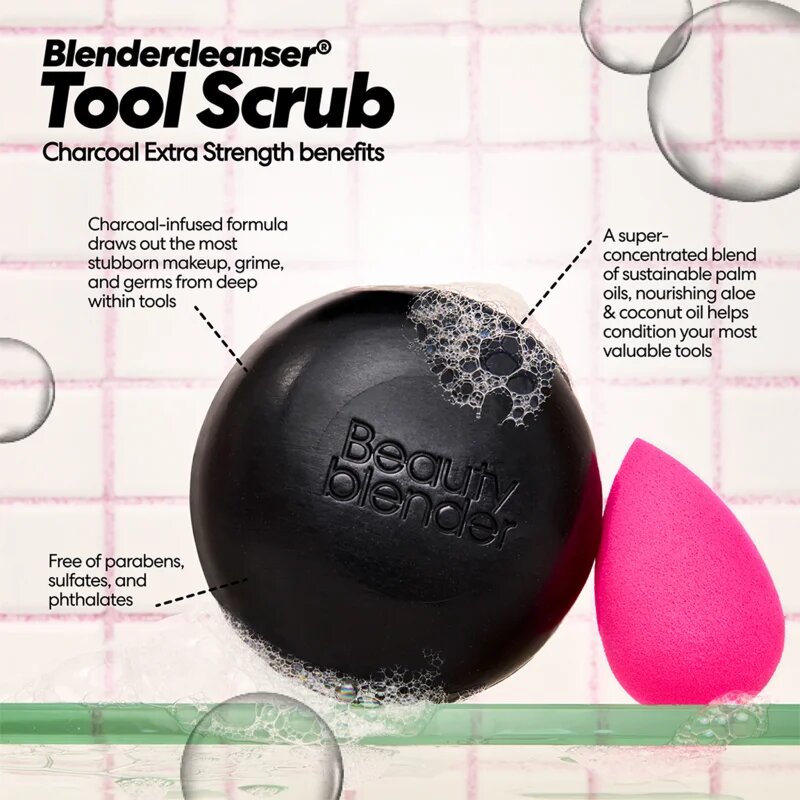 beautyblender® Tool Scrub Charcoal tuhý čistič na make-up houbičky a štětce 150 g