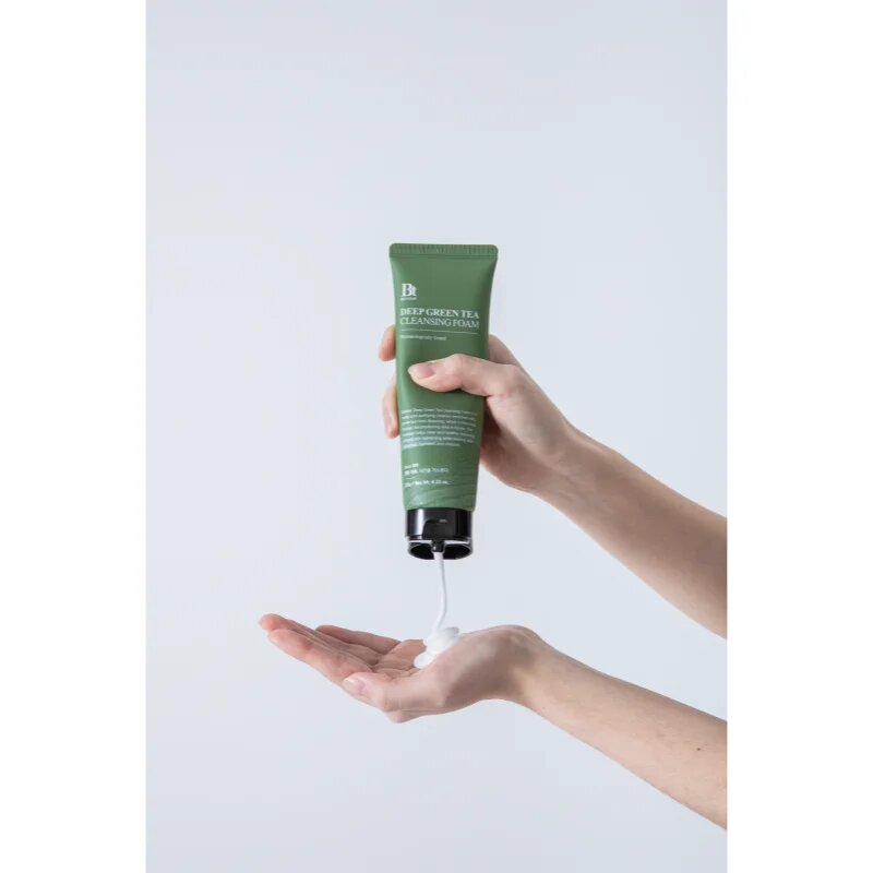 Benton Deep Green Tea hydratační čisticí pěna se zeleným čajem 120 g