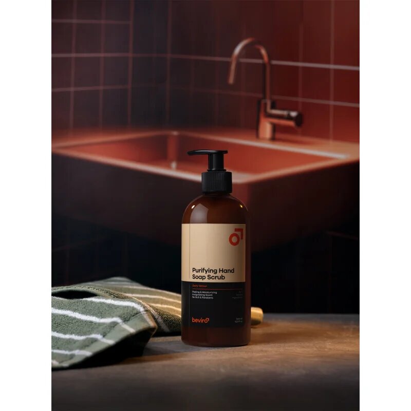 Beviro Purifying Hand Soap Scrub čisticí mýdlo s peelingovým efektem Zesty Vetiver 500 ml
