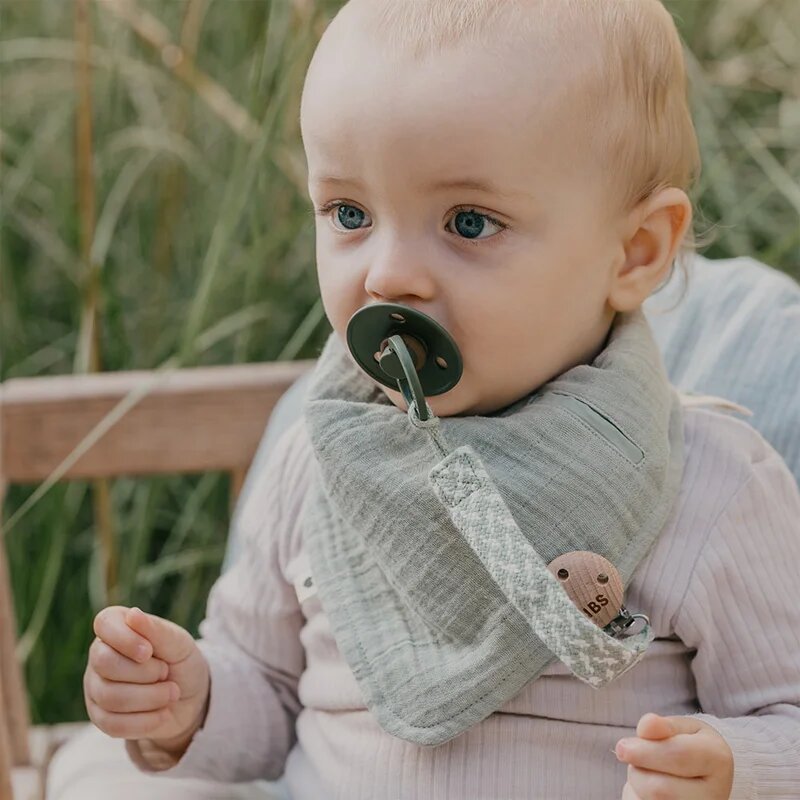 BIBS Paci Braid klip na dudlík Sage / Ivory 1 ks