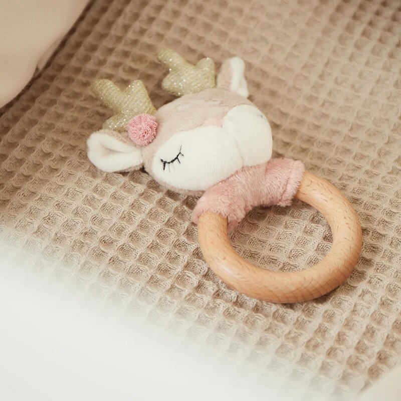 Bieco Grasping Toy with Rattle Fawn Ella hračka s chrastítkem 0 m+ 1 ks