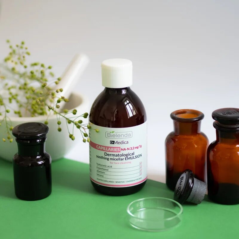 Bielenda Dr Medica Capillaries micelární mléko neutralizující zarudnutí 250 ml