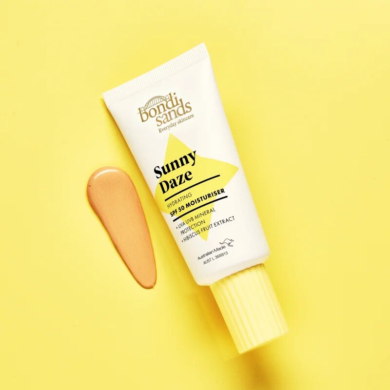 Bondi Sands Everyday Skincare Sunny Daze SPF 50 Moisturiser hydratační ochranný krém SPF 50 50 g