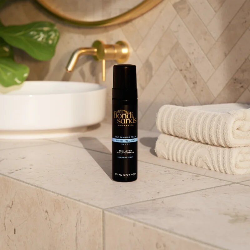Bondi Sands Self Tanning Foam samoopalovací pěna pro světlou pokožku 200 ml