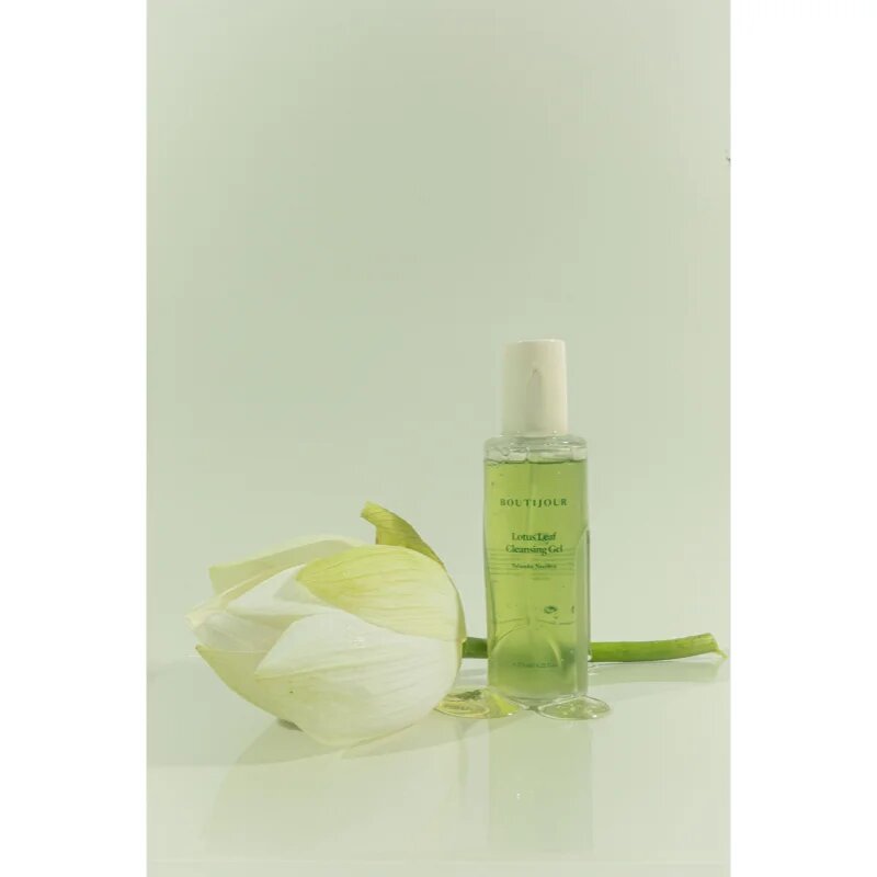 BOUTIJOUR Lotus Leaf Cleansing Gel hydratační čisticí gel se zklidňujícím účinkem 125 ml