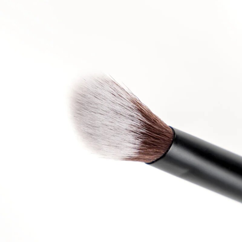 Brushworks Back Comb Brush štětec na korektor typ NO. 25 1 ks
