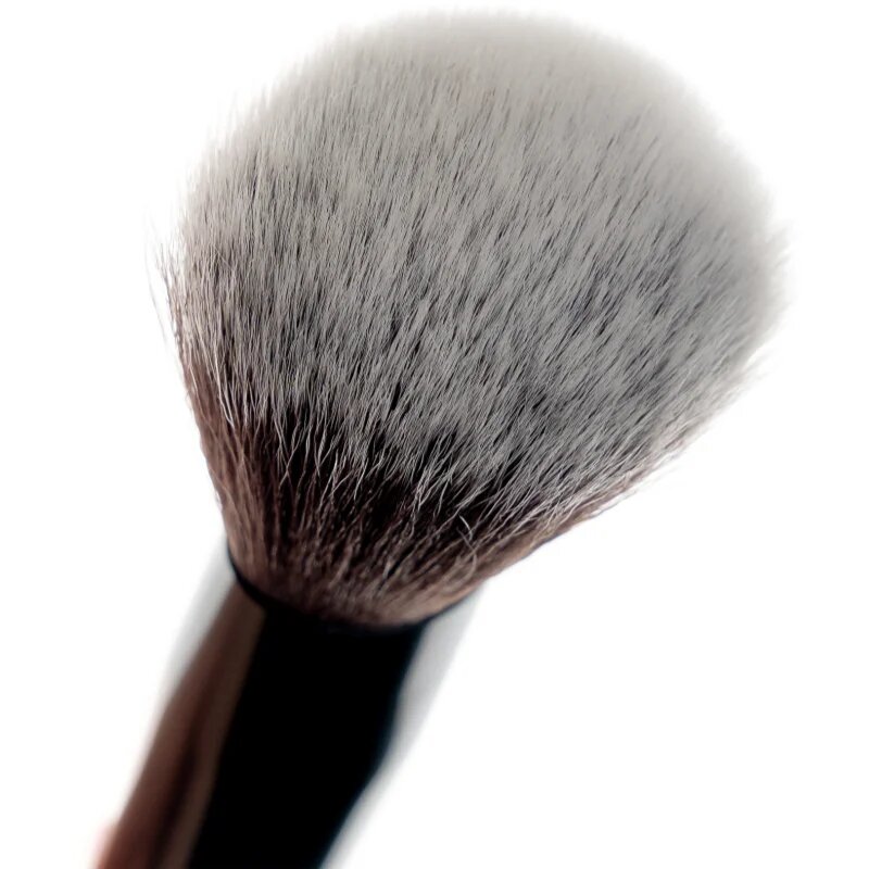 Brushworks Back Comb Brush štětec na tvářenku typ NO. 12 1 ks