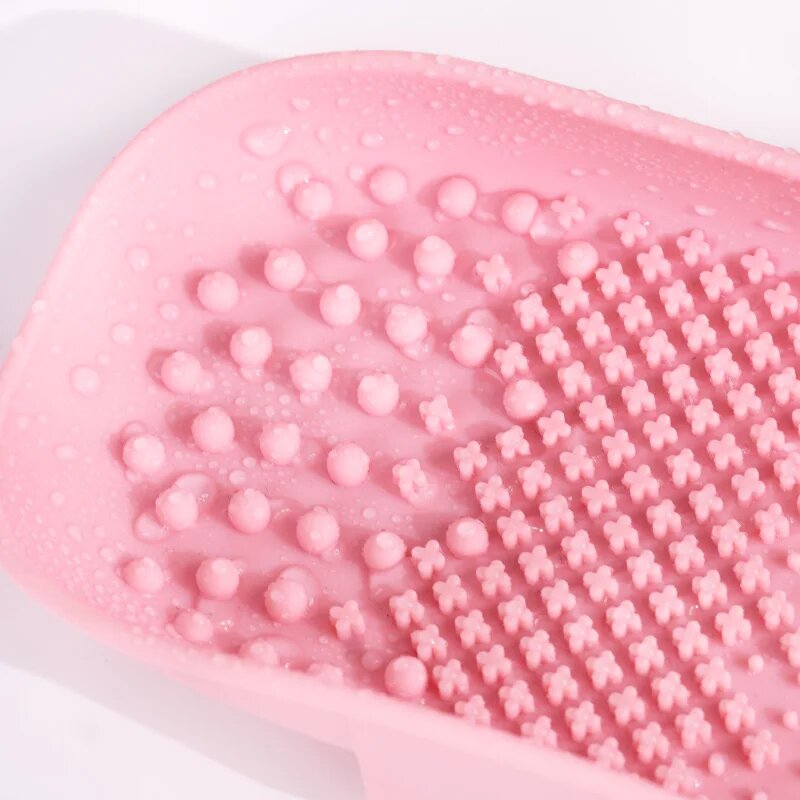 Brushworks Brush Cleaning Tray čisticí podložka na štětce 1 ks