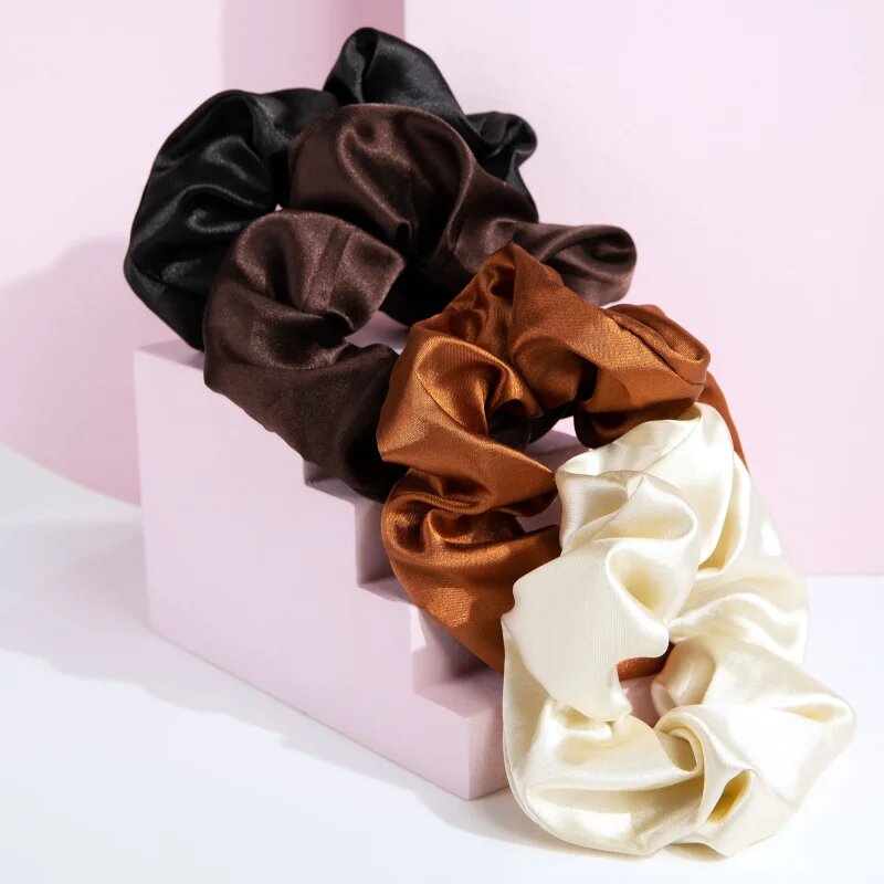 Brushworks Satin Scrunchies Natural gumičky do vlasů