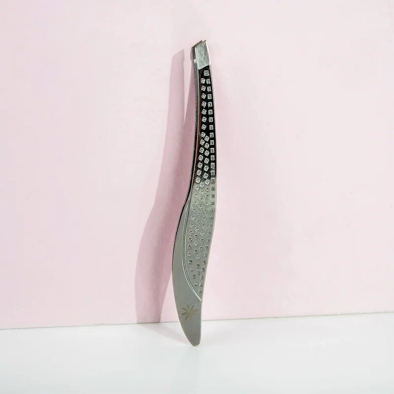 Brushworks Traditional Tweezers pinzeta 1 ks