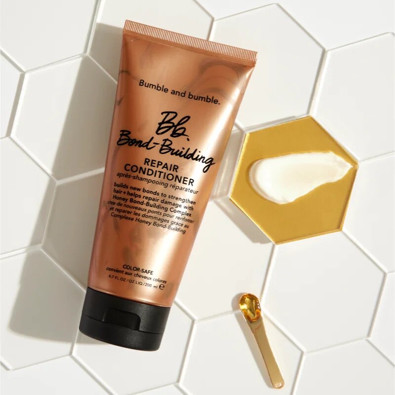 Bumble and bumble Bb.Bond-Building Repair Conditioner obnovující kondicionér pro každodenní použití 200 ml