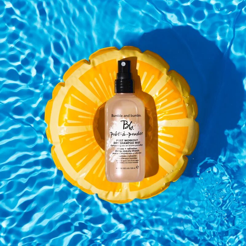 Bumble and bumble Pret-À-Powder Post Workout Dry Shampoo Mist osvěžující suchý šampon ve spreji 120 ml