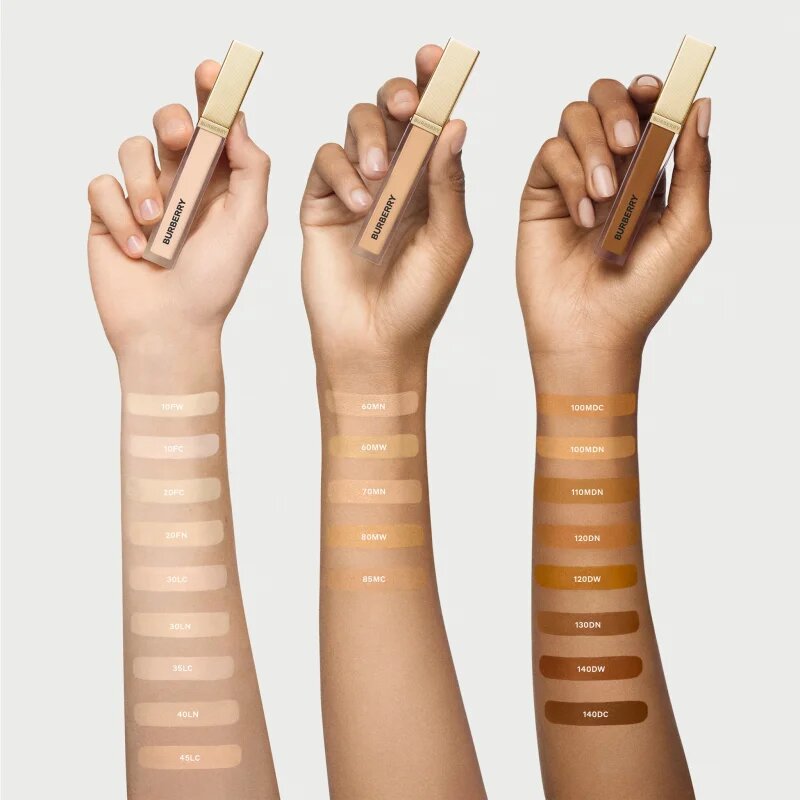 Burberry Beyond Wear Concealer dlouhotrvající korektor odstín 110 Medium-Deep Neutral 8 ml