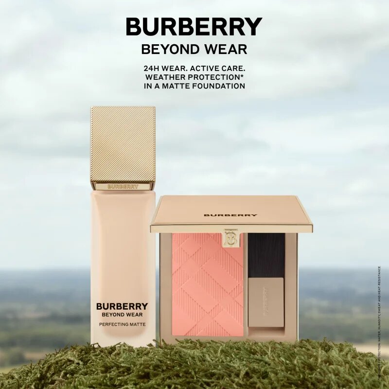 Burberry Beyond Wear Outdoor Blush pudrová tvářenka odstín 66 Earthy Rose 9 g
