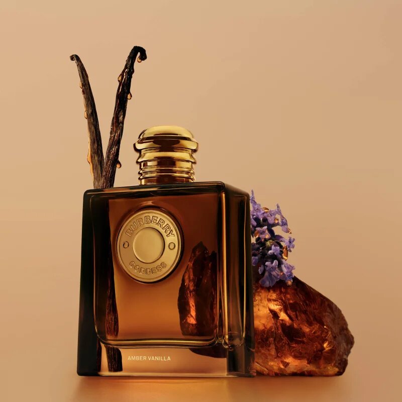 Burberry Goddess Amber Vanilla parfémovaná voda intense plnitelná pro ženy 30 ml