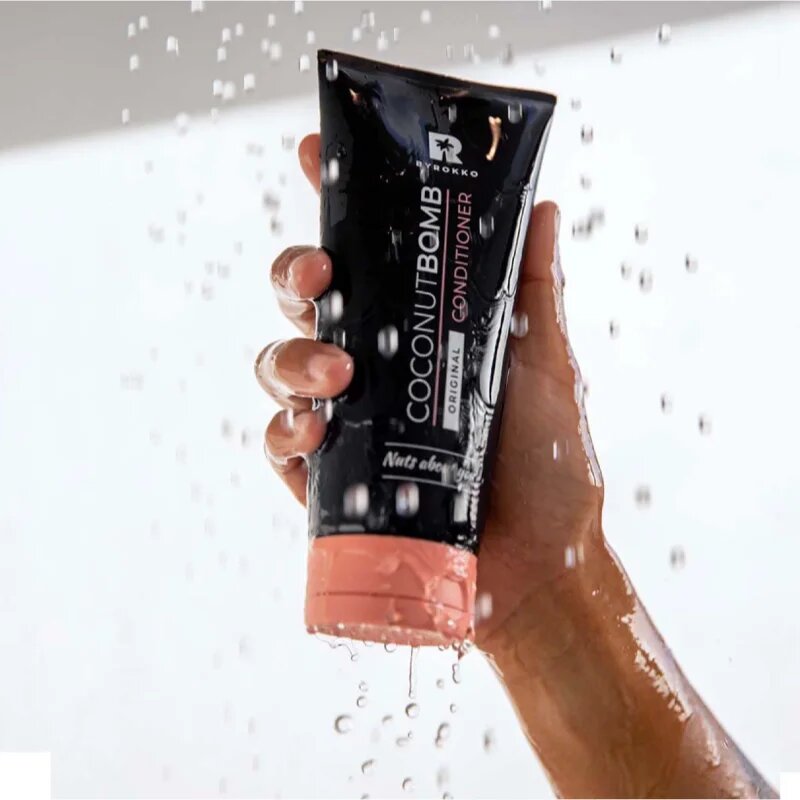 ByRokko Coconut Bomb hydratační kondicionér na vlasy 180 g