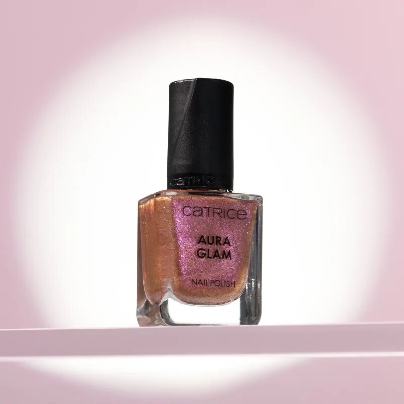 Catrice Aura Glam lak na nehty odstín 020 Solar Seduction 10.5 ml