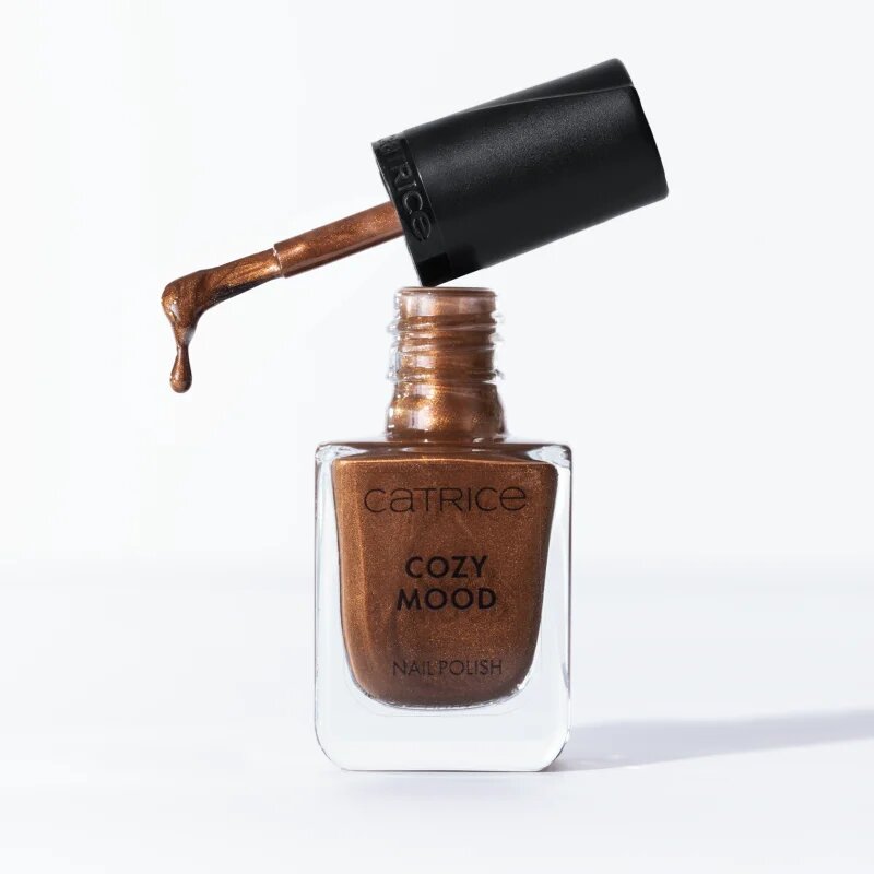 Catrice Cozy Mood lak na nehty odstín 030 Chocaholic 10.5 ml