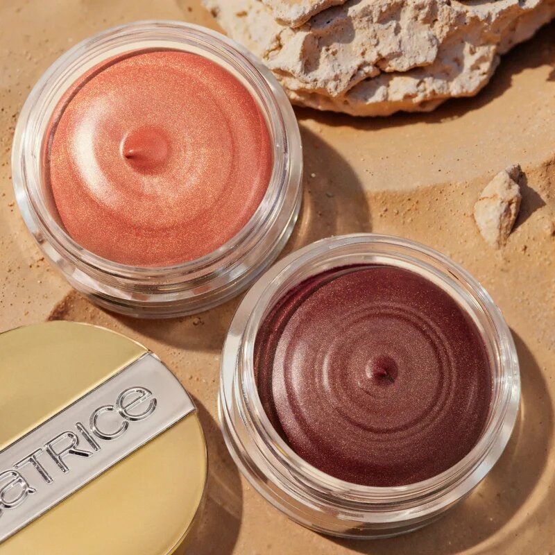 Catrice DESERT DUNE rozjasňující tvářenka odstín C02 Burnt Sienna 10.5 g