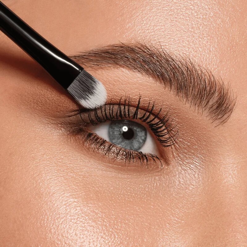 Catrice Effect Eyeshadow Duo Brush oboustranný štětec na oční stíny 1 ks