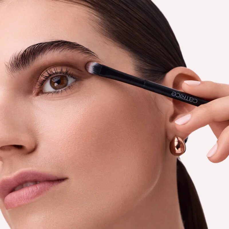 Catrice Effect Eyeshadow Duo Brush oboustranný štětec na oční stíny 1 ks