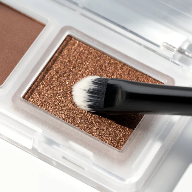 Catrice Effect Eyeshadow Duo Brush oboustranný štětec na oční stíny 1 ks