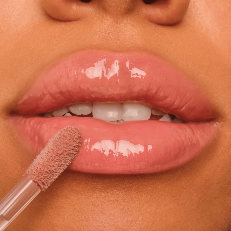 Catrice Filler Supreme Lip Gloss lesk na rty pro větší objem odstín 050 Nude Not Rude 3.2 ml