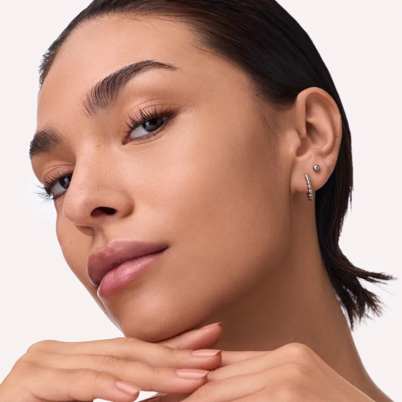 Catrice Invisible Cover Cushion Foundation matující make-up v houbičce SPF 30 odstín 036W 10 g