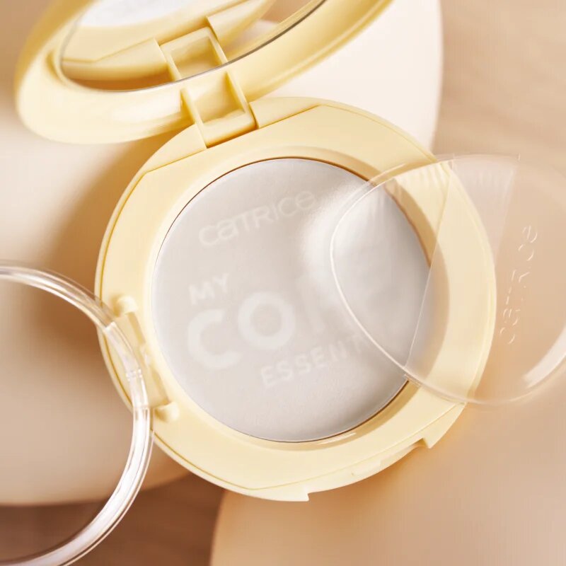 Catrice My Core Essentials Magic Shine Eraser Gel matující gel pro vyhlazení a zmatnění pleti odstín C01 My Core Essential 4.2 g