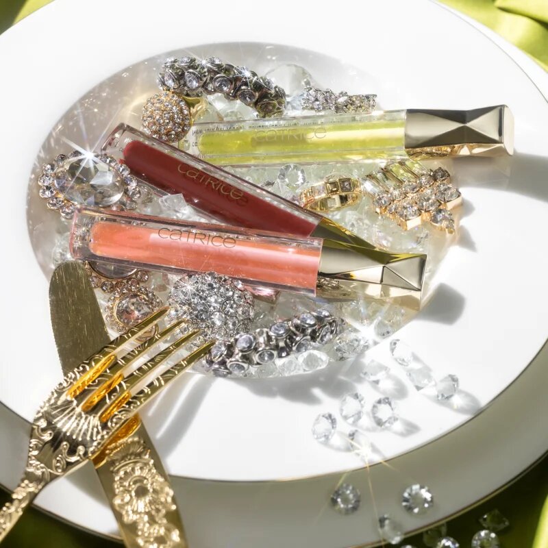 Catrice MY JEWELS. MY RULES. lesk na rty odstín CO3 Iconic Red 3 ml