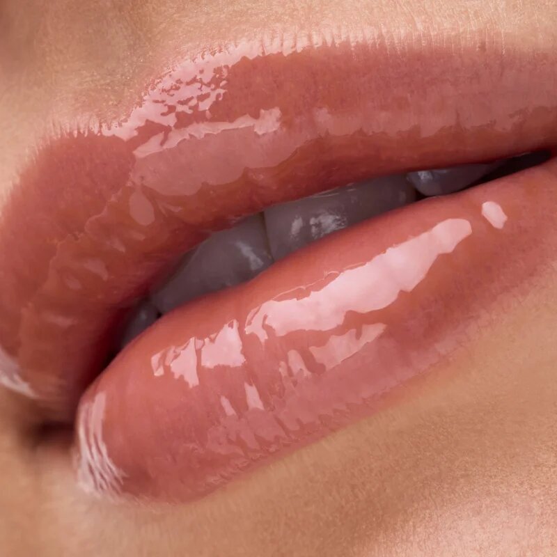 Catrice Peptide Bliss Glossy Lip Balm lesklý balzám na rty s peptidy odstín 040 Toffee Touched 10 ml