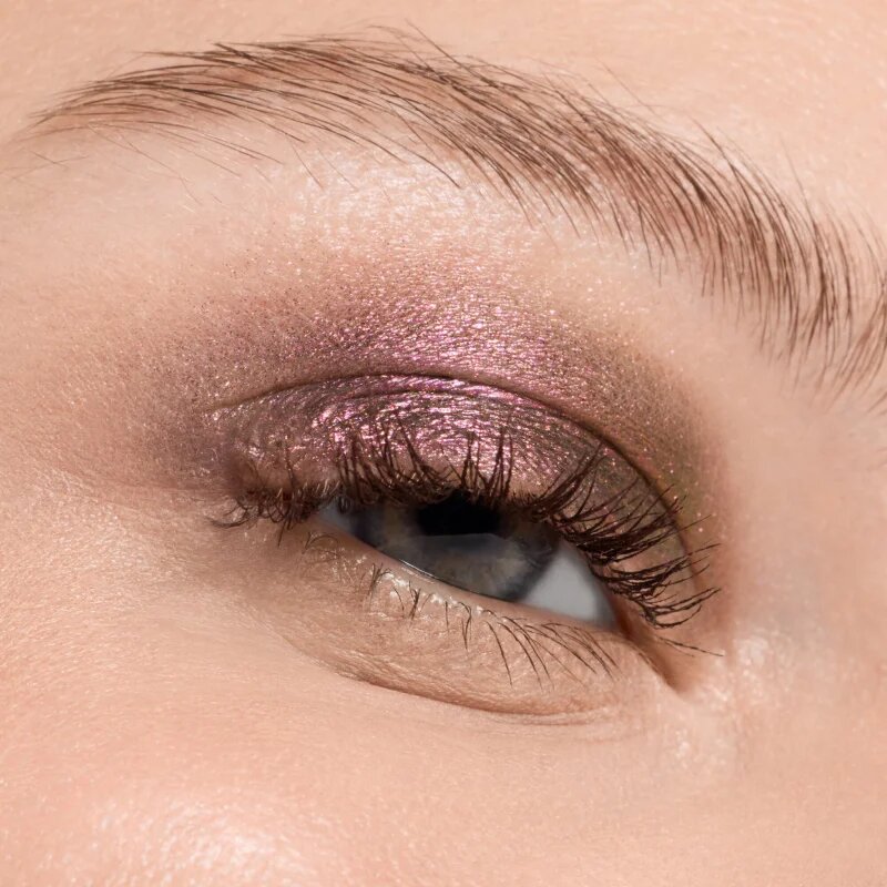 Catrice Prismatic Shift Eyeshadow oční stíny s multichromatickým efektem odstín 020 Berry Blaze 1 g