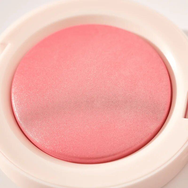 Catrice Soft Glam rozjasňující tvářenka odstín 010 On Cloud Pink 5.6 g