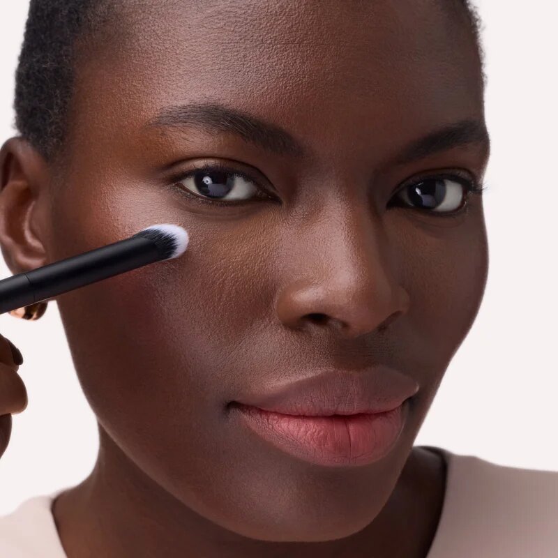 Catrice Under Eye Concealer Brush štětec na korektor 1 ks