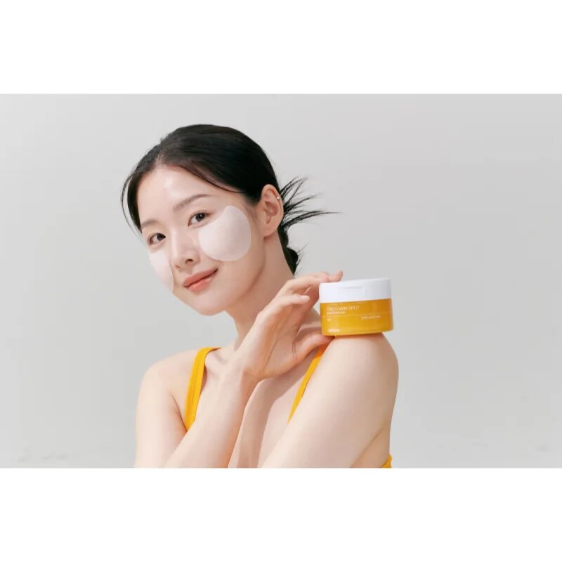 celimax Pore+Dark Spot Brightening Pad tonizační polštářky pro rozjasnění a hydrataci 40 ks